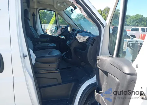 2019 Ram Promaster 2500 High Roof 159 Wb из США, поврежденный, VIN 3C6TRVDG2KE506177